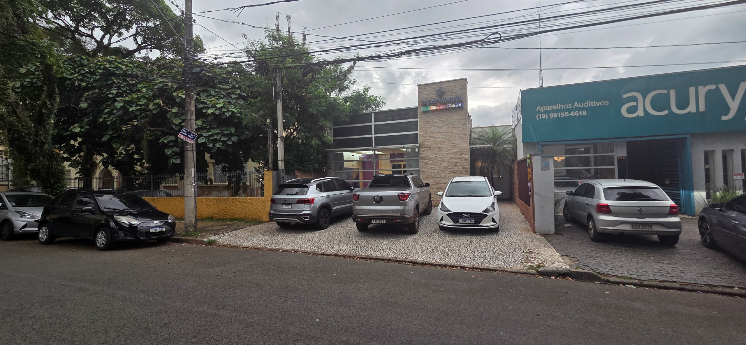 Comercial — Cambuí — 5 dorm. — 270.00m² — Venda
