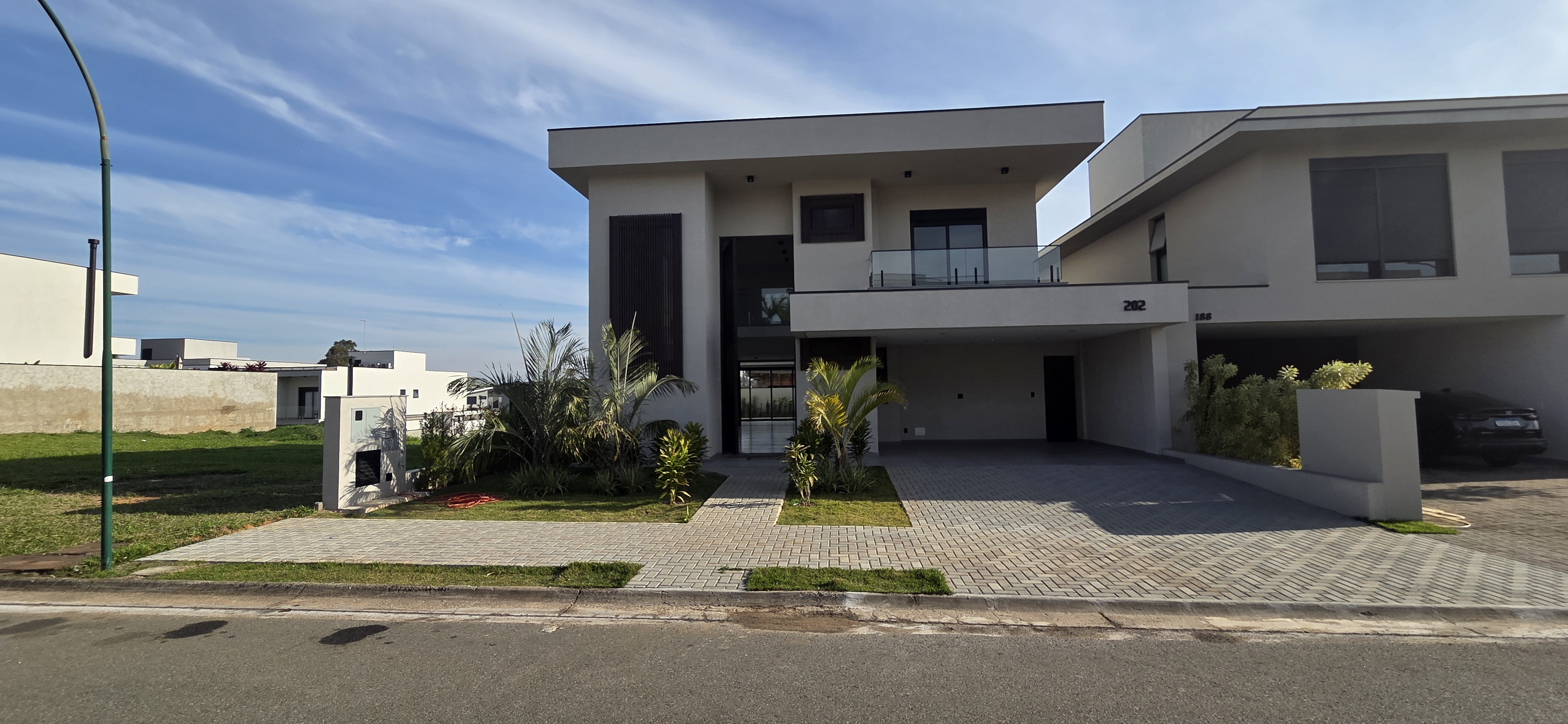 Sobrado — Condomínio Arborais 4 suítes  350m²  venda