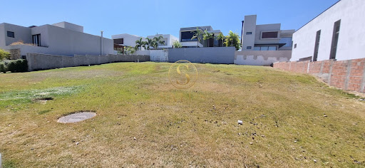 Lote / Terreno - Alphaville Dom Pedro 03